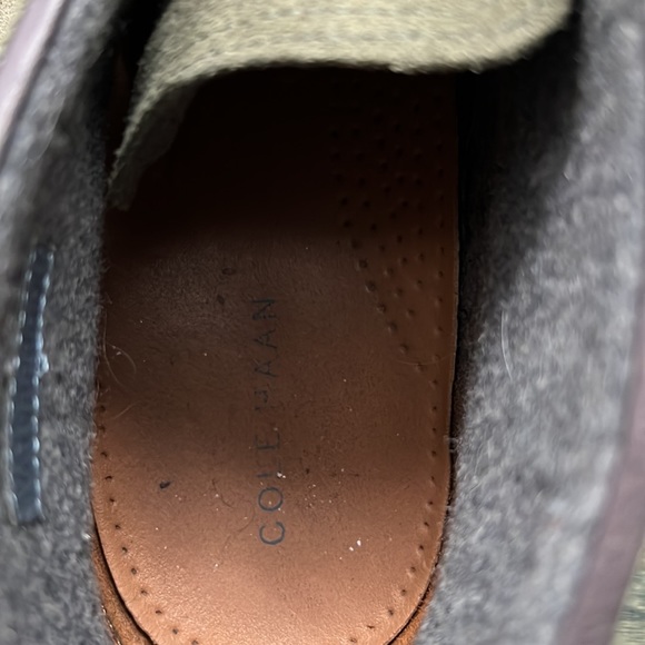 Cole Haan Suede Chukka ankle boots wool lined. EUC. Size 10.5 Olive Green - Picture 14 of 14